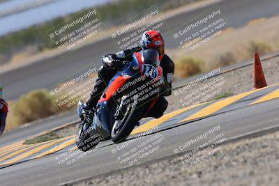 media/Oct-08-2022-SoCal Trackdays (Sat) [[1fc3beec89]]/Turn 14 (1050am)/